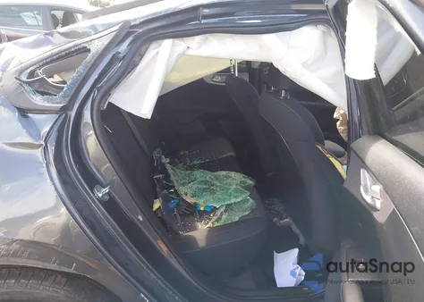 2022 Kia Forte Fe z USA, uszkodzony, nr VIN 3KPF24AD4NE475260